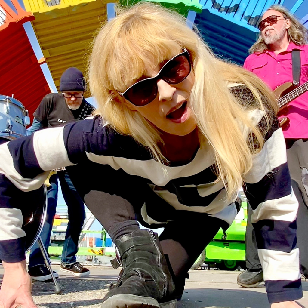 Bettie Serveert + Hallo Venray in Eindhoven