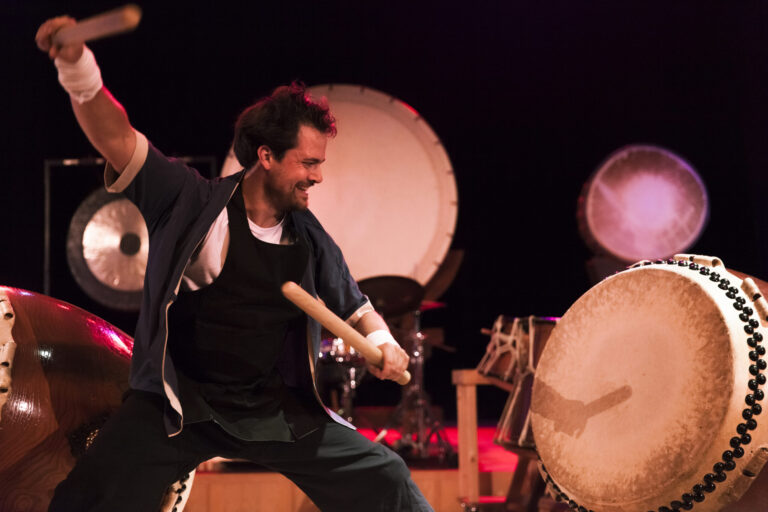 Tromp: Drumming Meets Movement with Circle Percussion — muziek in Eindhoven