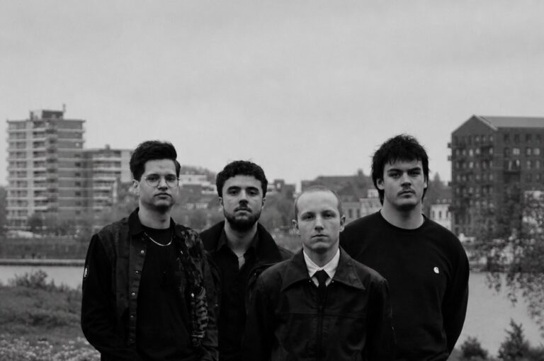 Bladerdeeg Fest III w/ Raw Peace + Skinwalkers + Tombstone + Wil Lemaire — muziek in Eindhoven